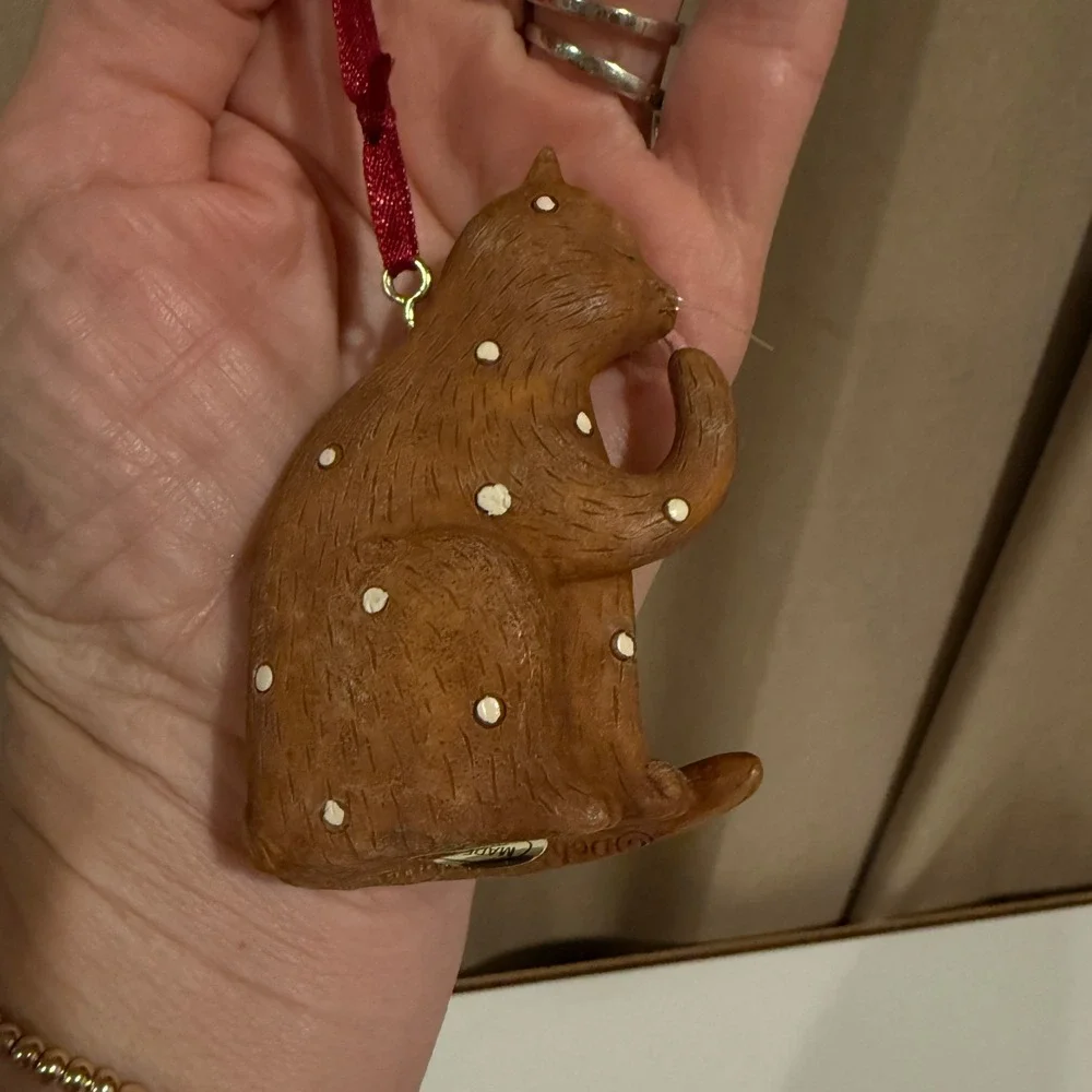 Vintage Debbie Mumm Wood Look Resin Cat Ornament Brown Polka Dot Grooming Feline